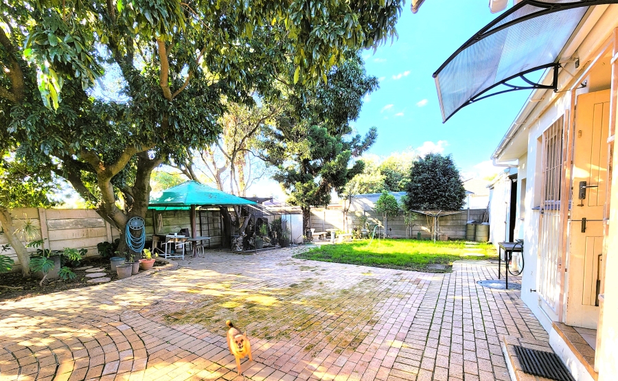 4 Bedroom Property for Sale in Paarl North Western Cape